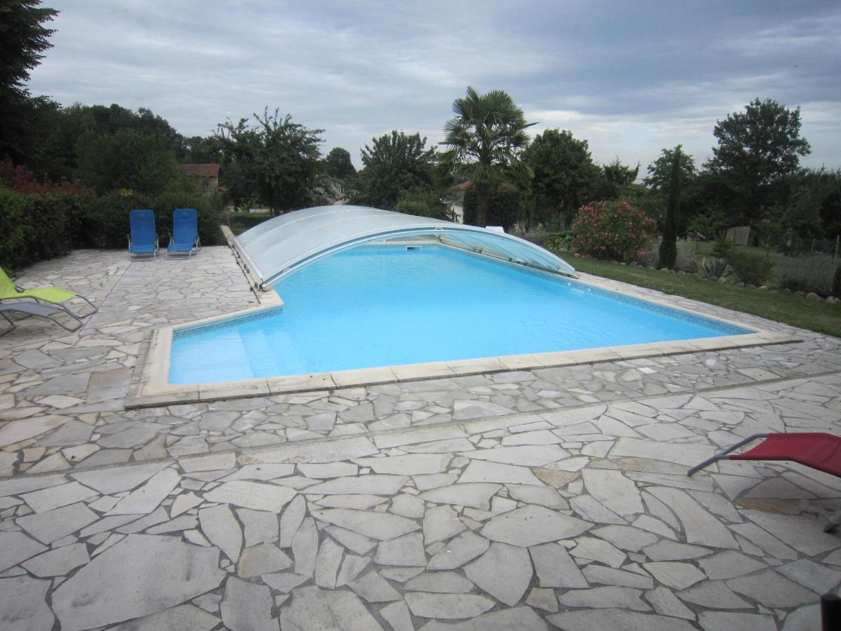 Bed and Breakfast Chez Mamie Jo A La Campagne Ponlat-Taillebourg Екстер'єр фото